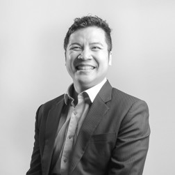 Erik Tan